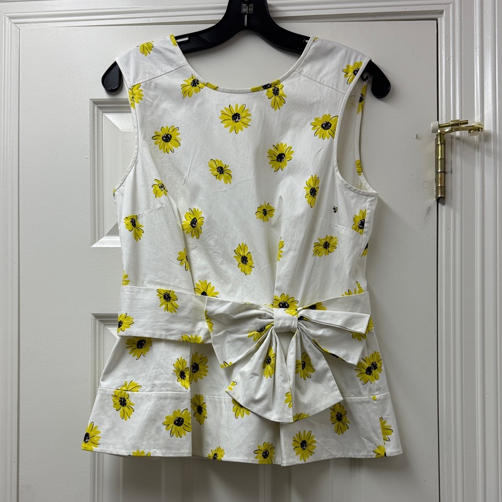 Kate Spade White sleeveless blouse with Yellow Floral Design - size 6